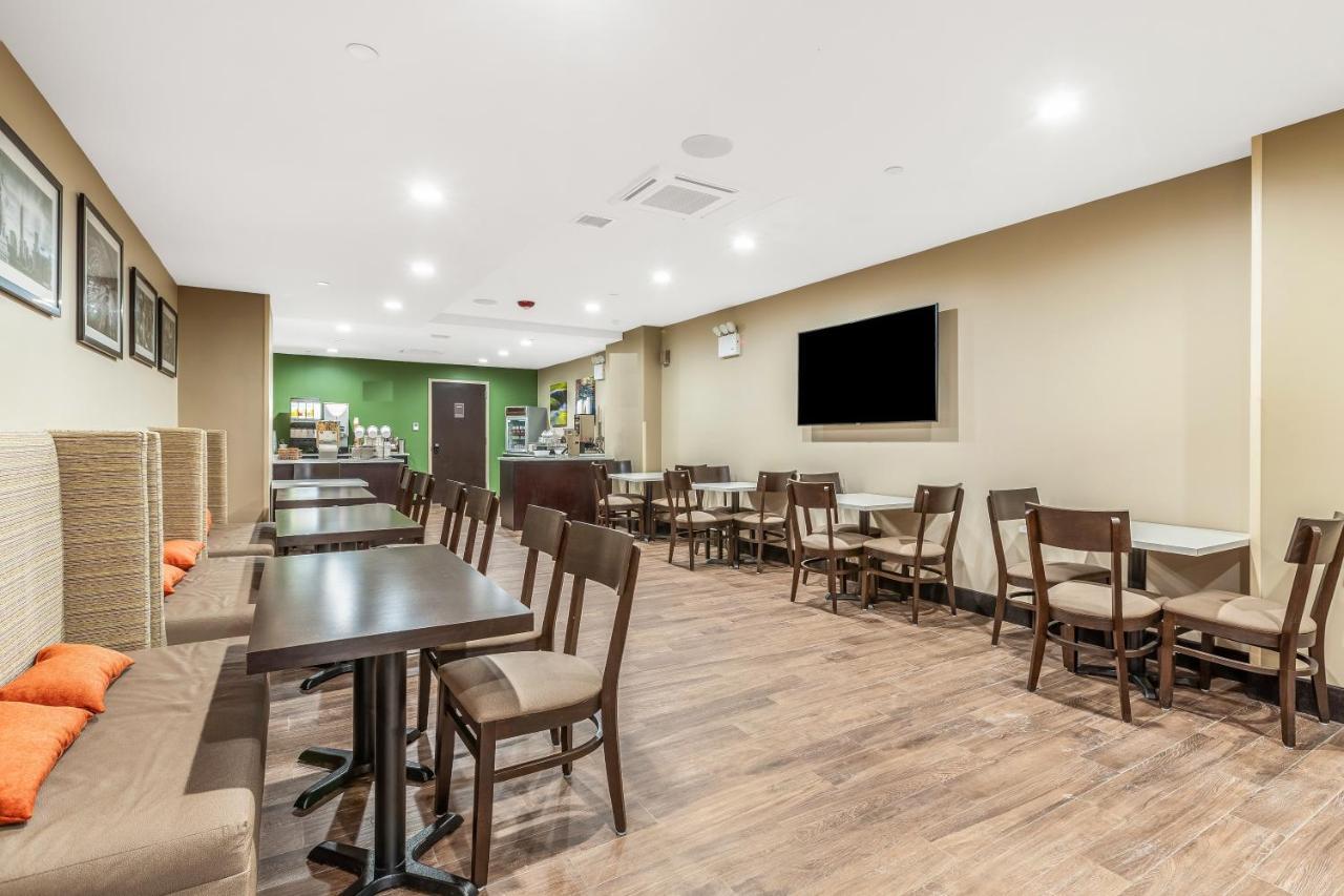Van Wyck Hotel & Suites Near Jfk Airport ニューヨーク エクステリア 写真